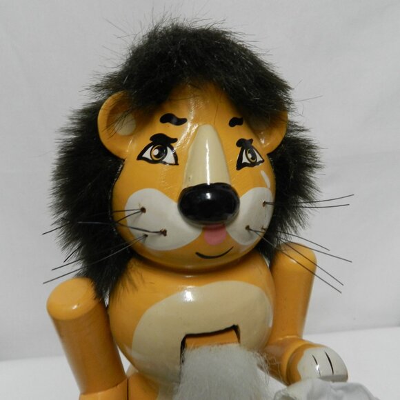 Kurt Adler WIZARD OF OZ Lion Scarecrow Tin Man Dorothy 14" Nutcrackers Set 4 Vtg - Picture 13 of 16